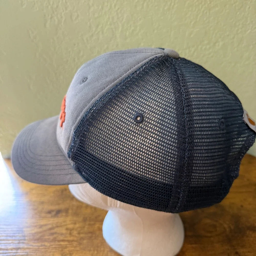 Carhartt trucker hat